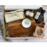 Cheeseboard & Nibbles Gift Box