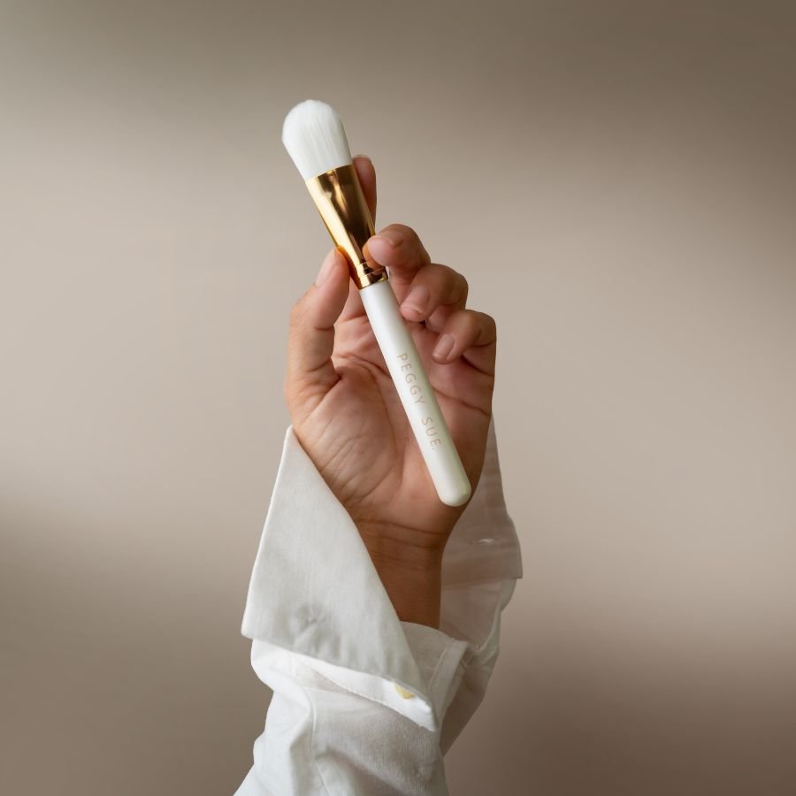 Face pack brush hotsell